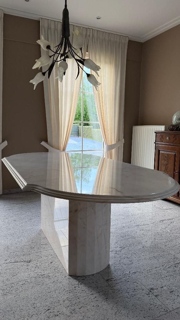 Marmeren tafel, Ophalen, Zo goed als nieuw, Tijdloos