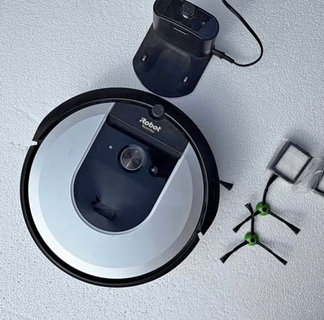 iRobot Roomba i7 Robotstofzuiger – Zo goed als nieuw!, Electroménager, IRobot, Comme neuf, Enlèvement, Aspirateur robot