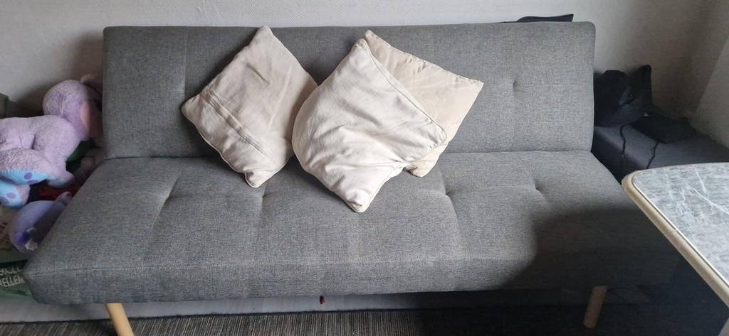 Zetel of bed 50€, Ophalen