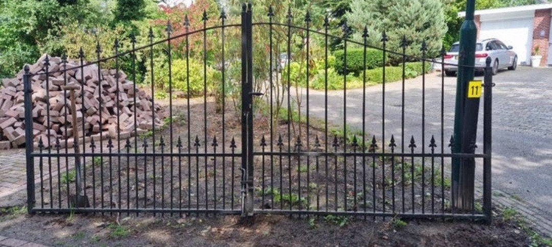 Sierpoort 3.70M Breed, 1.80M hoog! Inc palen en 12m hekwerk, Tuin en Terras, Tuinhekken en Hekwerk, Ophalen, Met poort, Gebruikt
