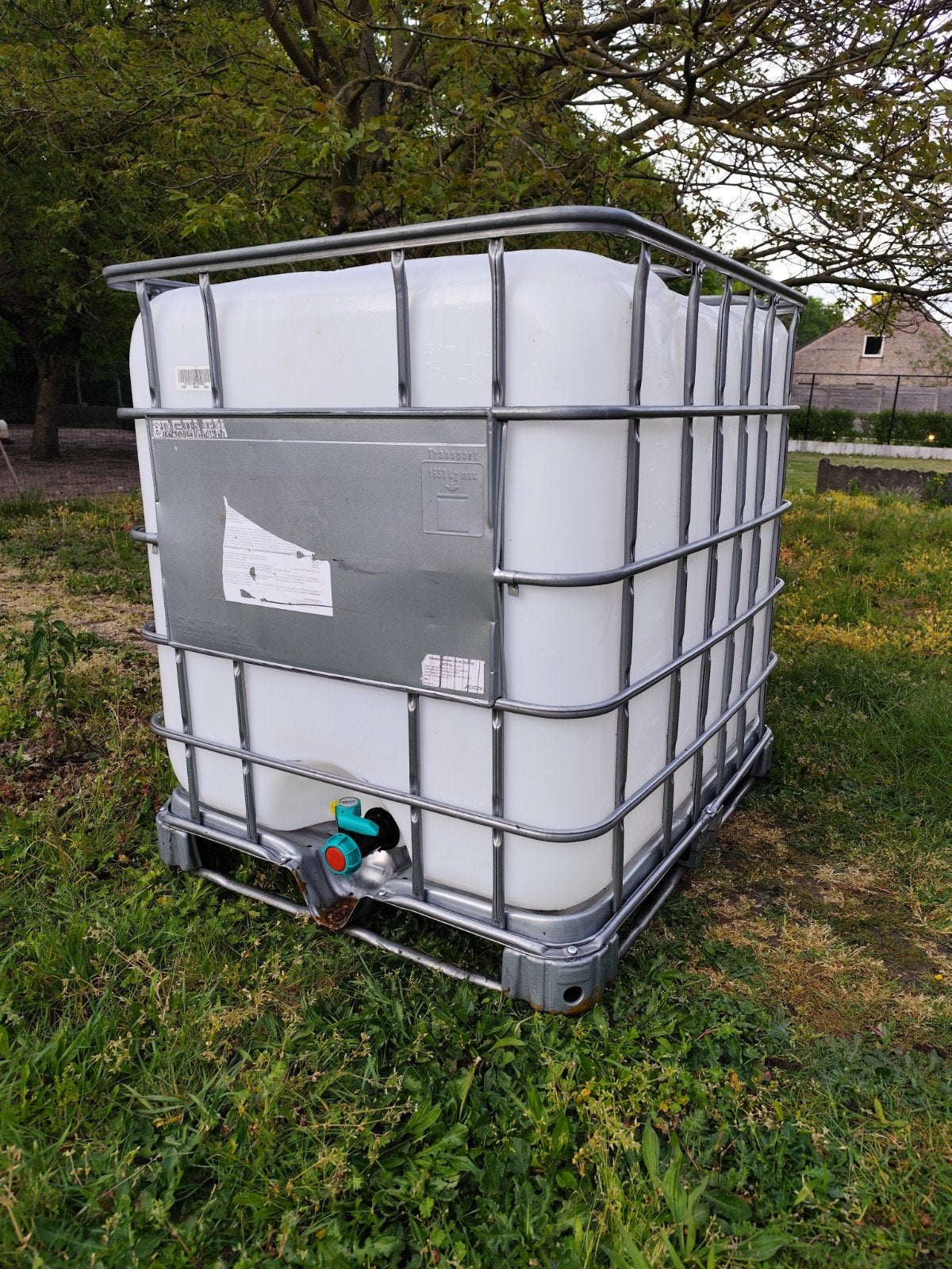 1000 liter vat., Tuin en Terras, Ophalen