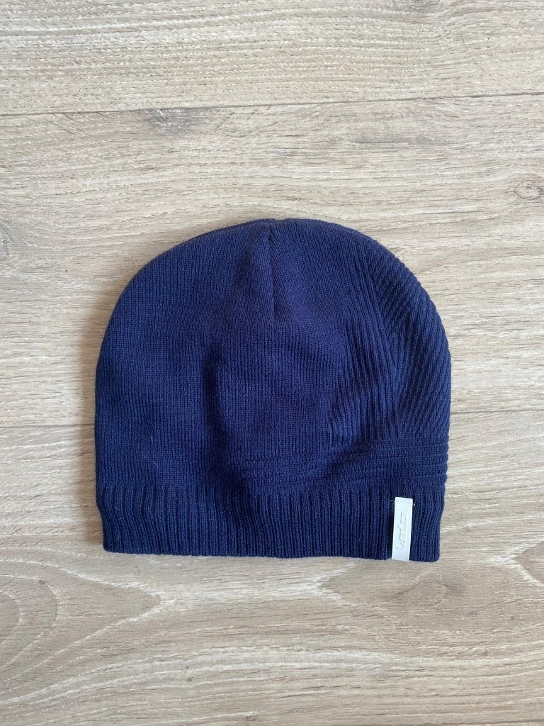 muts 12j in nieuwstaat, Kinderen en Baby's, Ophalen of Verzenden, Zo goed als nieuw, Jongen, Muts