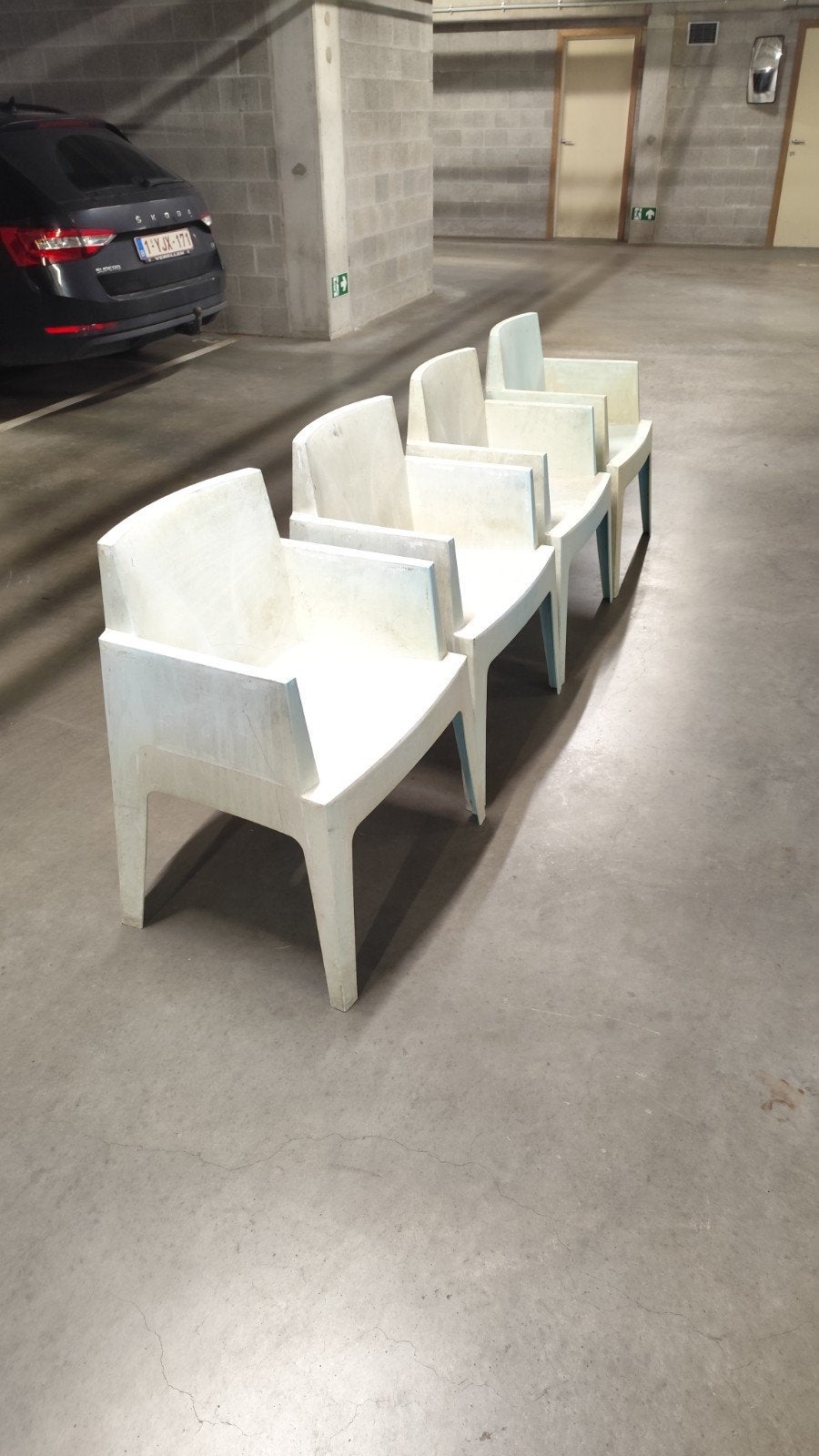 4 super sterke tuinstoelen, Ophalen