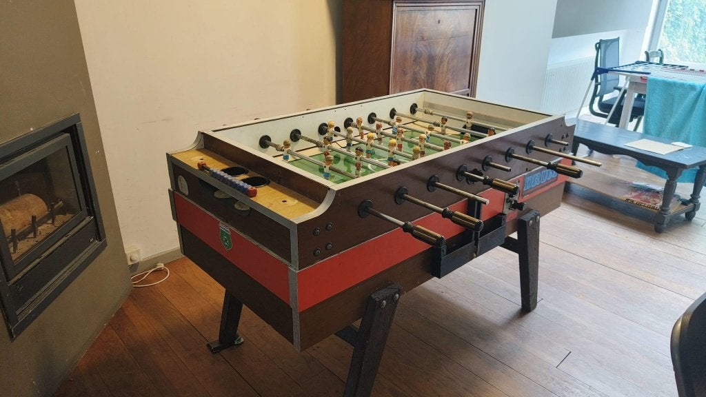 Voetbaltafel Jupiter, Ophalen, Gebruikt