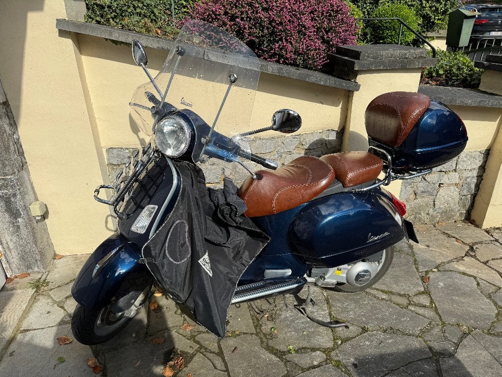 Vespa GTS 250, Fietsen en Brommers, Scooters | Vespa, Gebruikt, Overige modellen, Ophalen