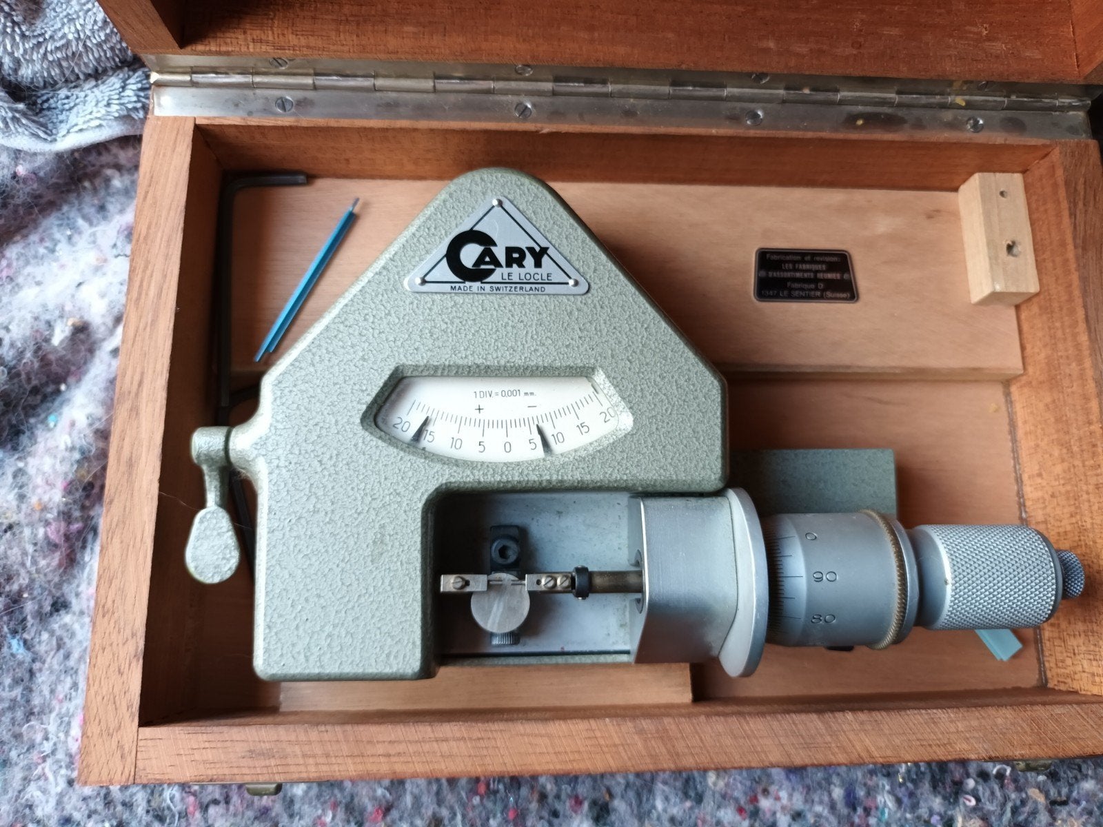 tafelmicrometer (comparator) van het gerenommeerde Zwitserse, Bricolage & Construction, Enlèvement, Utilisé