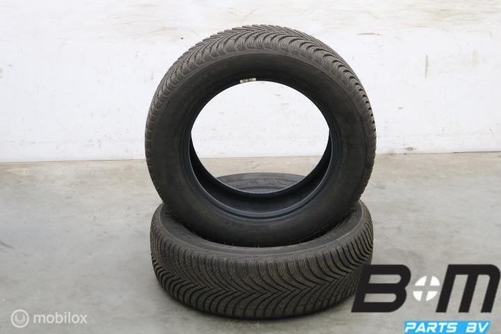 2 x 2056016 92H Michelin Alpin 5 AO 7.5mm 205 60 16, Gebruikt, 16 inch
