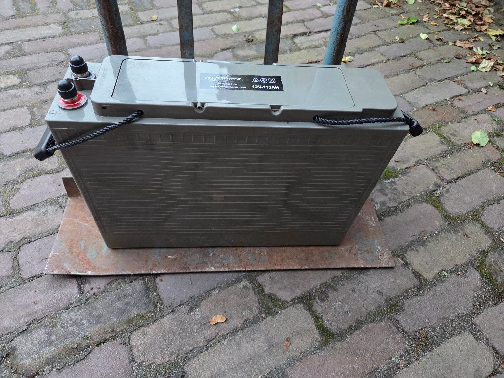 Victron Energy, AGM accu, 12V - 115 AH, Enlèvement, Utilisé