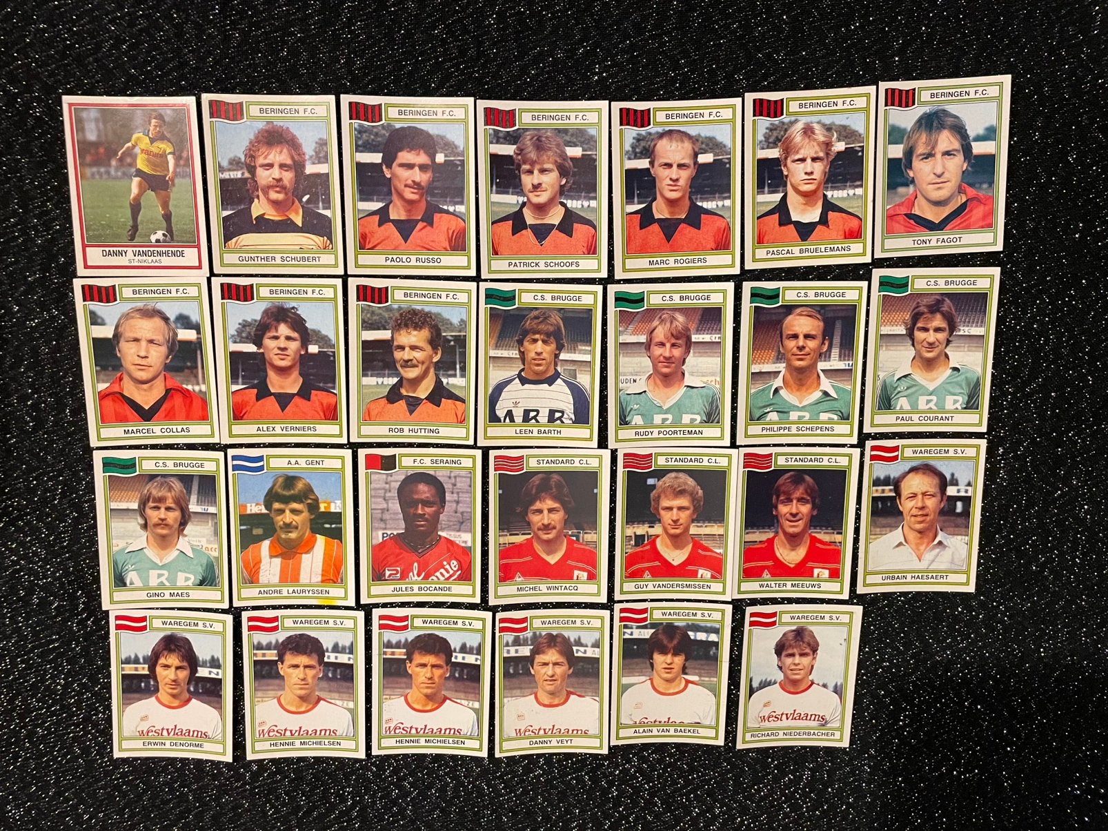 Lot vintage de 84 autocollants Panini Football, Enlèvement ou Envoi