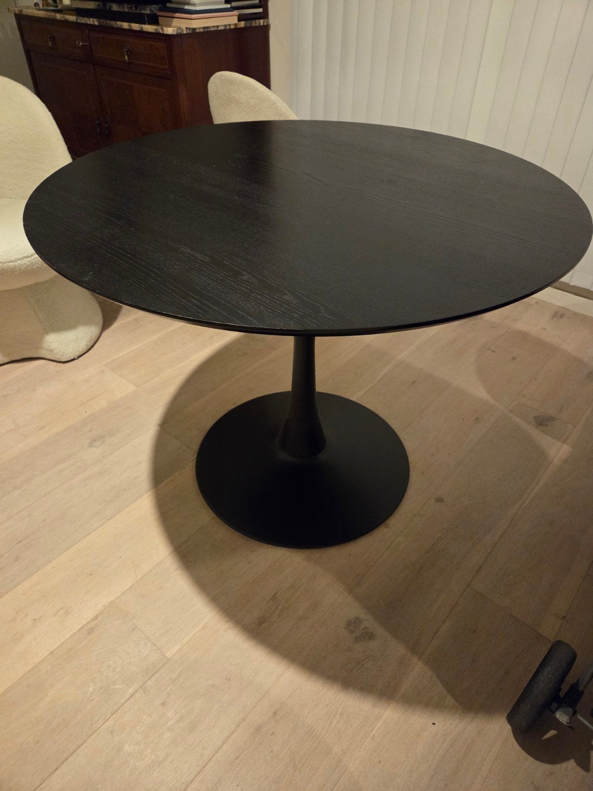 zwarte ronde tafel stijl tulip goede staat, Ophalen
