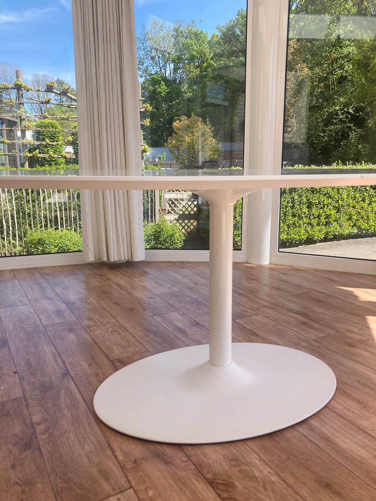 Belle table design, ovale, Maison & Meubles, Enlèvement, Comme neuf, Ovale
