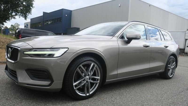 Volvo V60 147kW 214000km 2022, Autos, Volvo, Argent ou Gris, Achat, Euro 6, Entreprise
