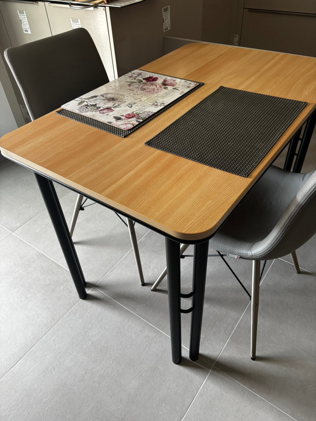 Keuken tafel 110x70, Huis en Inrichting, Tafels | Statafels, Ophalen, Gebruikt