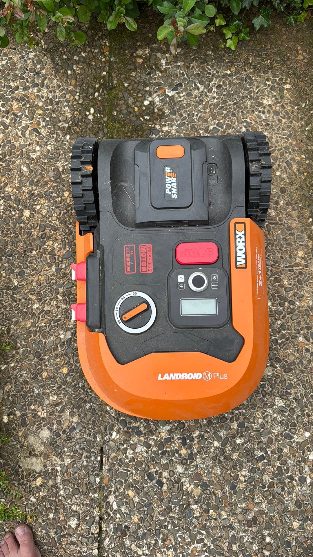 Robot tondeuse - WORX - Landroid M Plus, Enlèvement, Comme neuf
