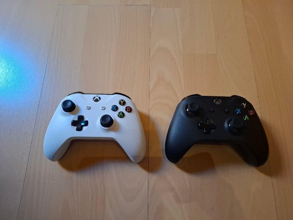 XBOX ONE S (500 GB), Ophalen, Xbox One, Met 2 controllers, 500 GB
