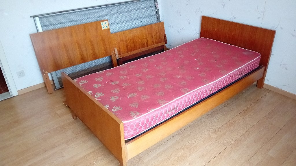 Vintage eenpersoonsbed, Huis en Inrichting, Ophalen, Gebruikt, 90 cm, Eenpersoons