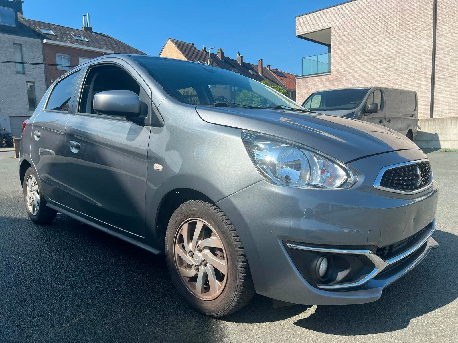 mitsubichi space star 1.2i euro6, Autos, Mitsubishi, Argent ou Gris, Achat, Euro 6, Entreprise