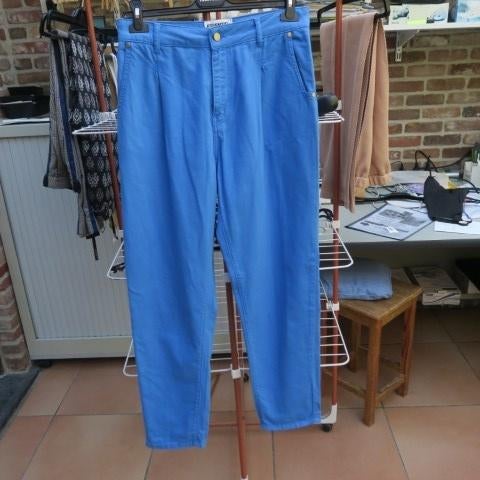 Broek nieuw blauw Essentiel Antwerp mt 38, Neuf, Taille 38/40 (M), Enlèvement ou Envoi, Longs