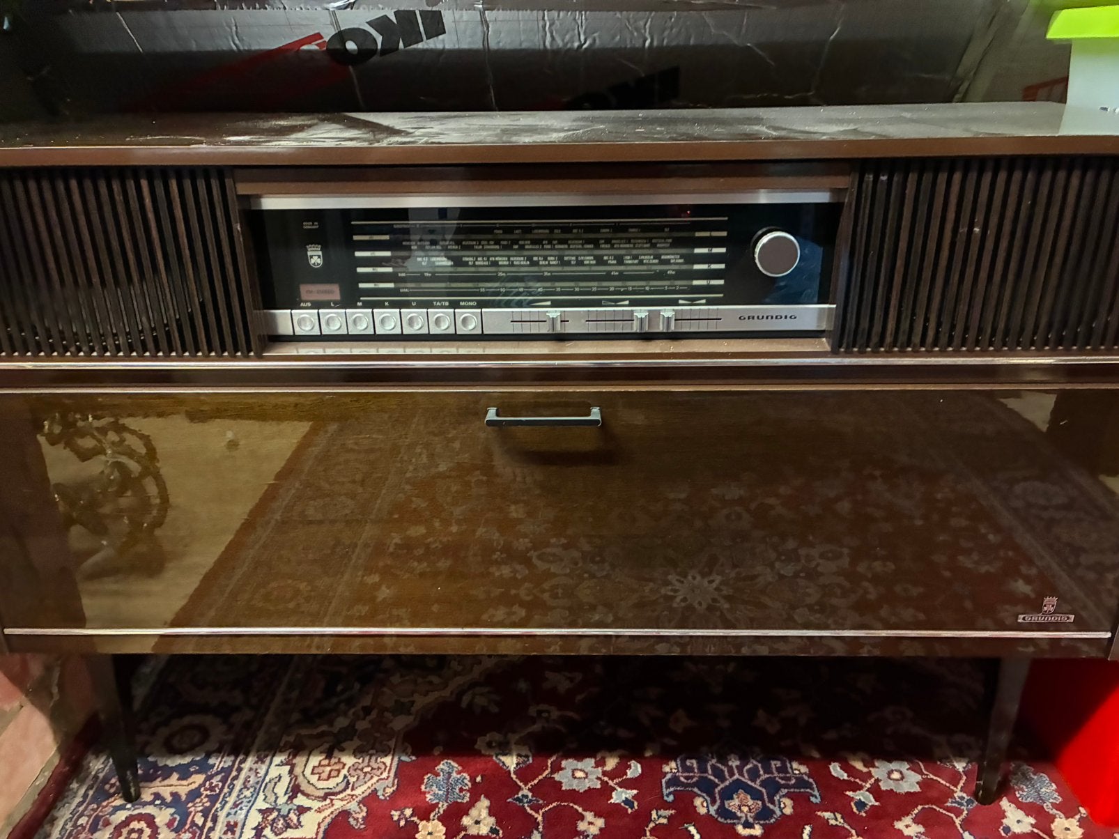 Grundig stereomeubel met platenspeler en radio (Mid-Century), Antiek en Kunst, Ophalen