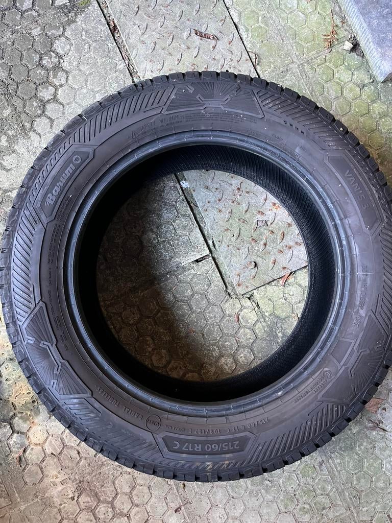 4 pneus Été camionnettte (2 neufs) 215/60 r17c, Autos : Divers, Remorques Pièces, Comme neuf, Enlèvement