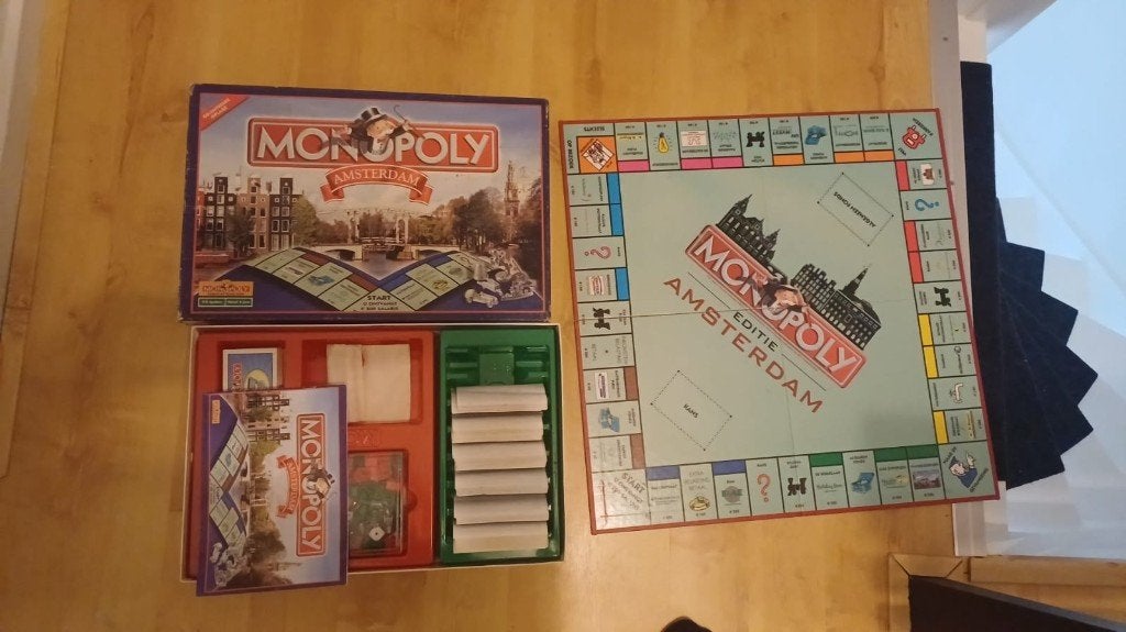 bordspel 1e editie zgan Monopoly Amsterdam Monopolie, Hobby en Vrije tijd, Gezelschapsspellen | Bordspellen, Een of twee spelers