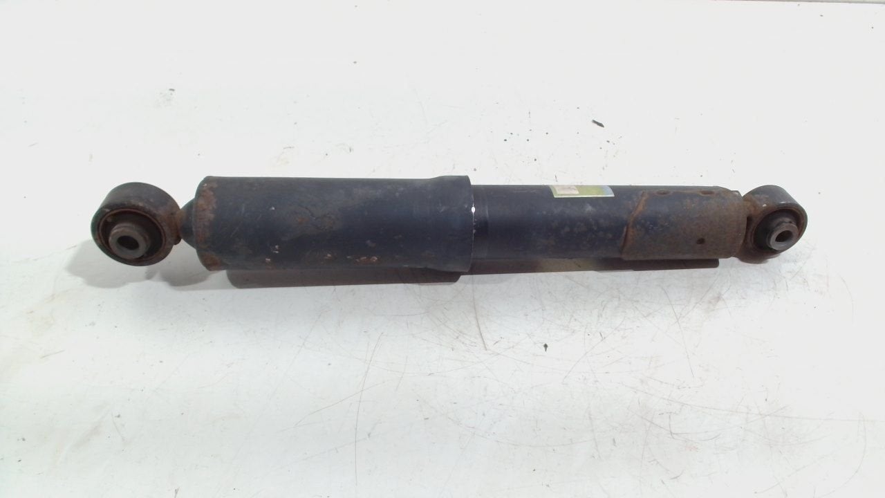 Schokbreker links achter Toyota RAV4, Onderdelen@venauto.nl, Van der Ven Autorecycling B.V., Ettenseweg 76, 4706 PB Roosendaal, The Netherlands