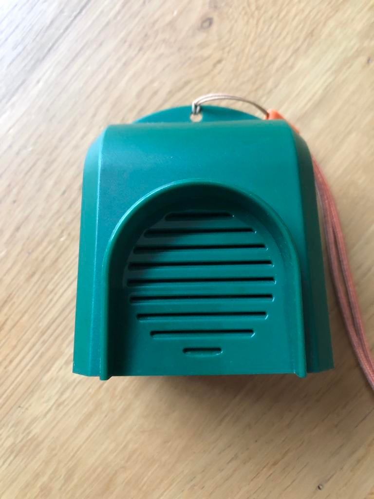 Duiven afstottend, Ophalen, Zo goed als nieuw