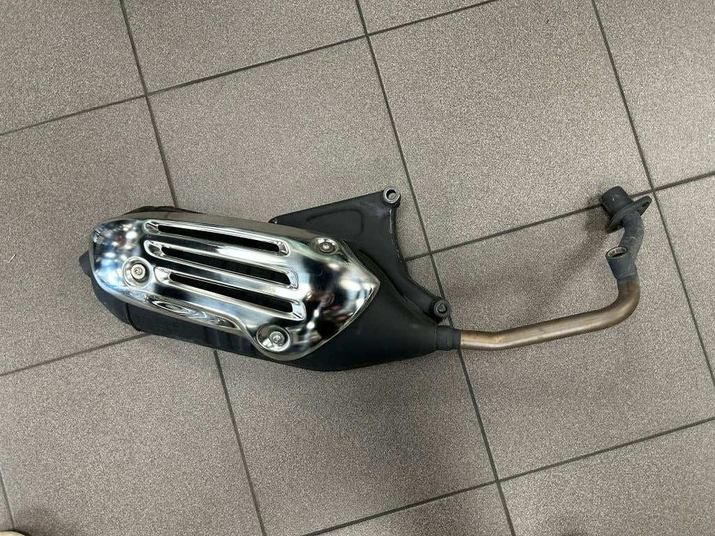 Pot d'échappement Vespa Prim/Sprint 125cc, Vélos & Vélomoteurs, Pièces de cyclomoteur | Scooters, Comme neuf, Vespa, Pot d'échappement