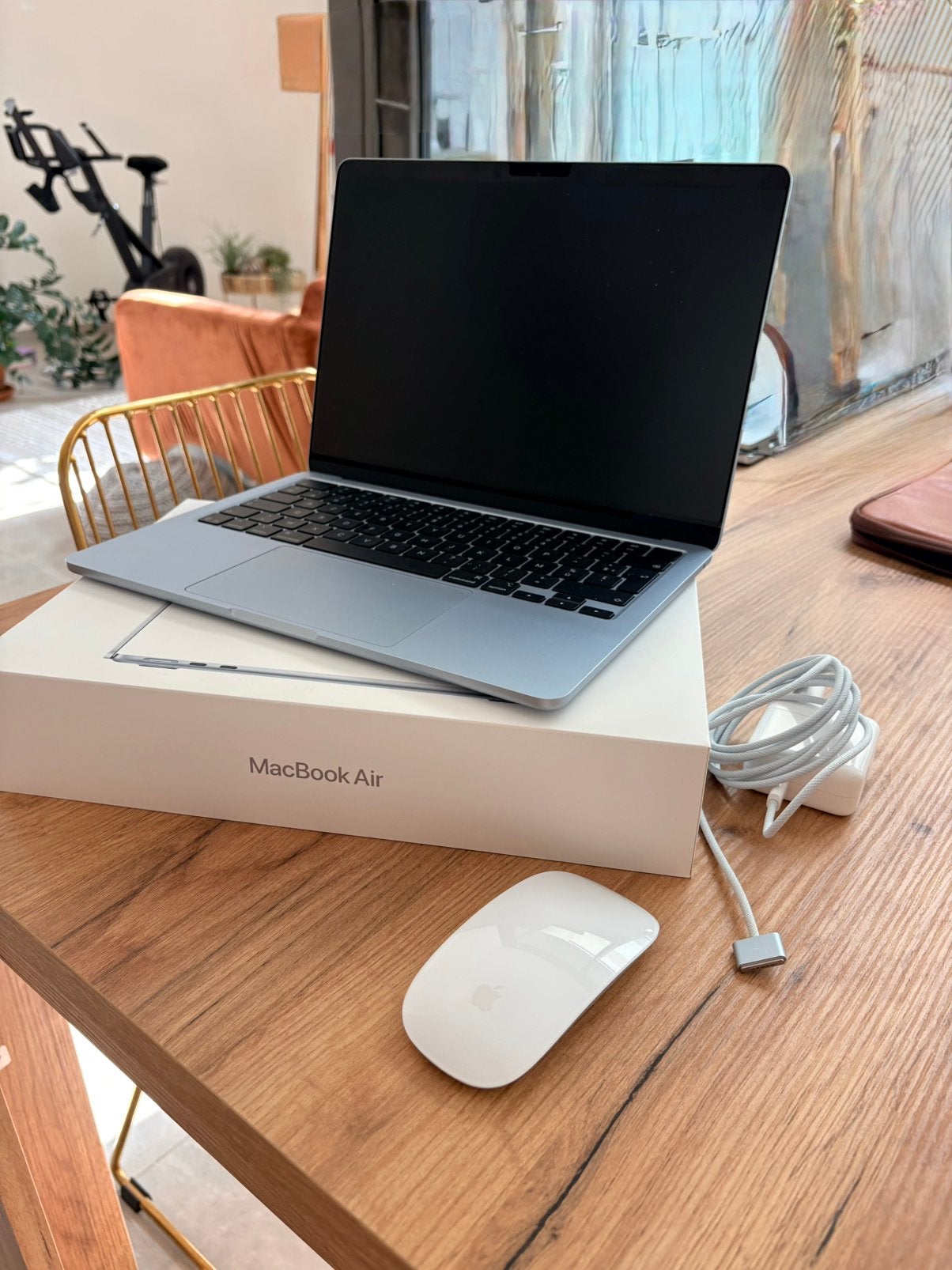 Mackbook Air 13 pouces 2025 NOUVEAU, Neuf, 256 GB, Enlèvement ou Envoi, 13 pouces
