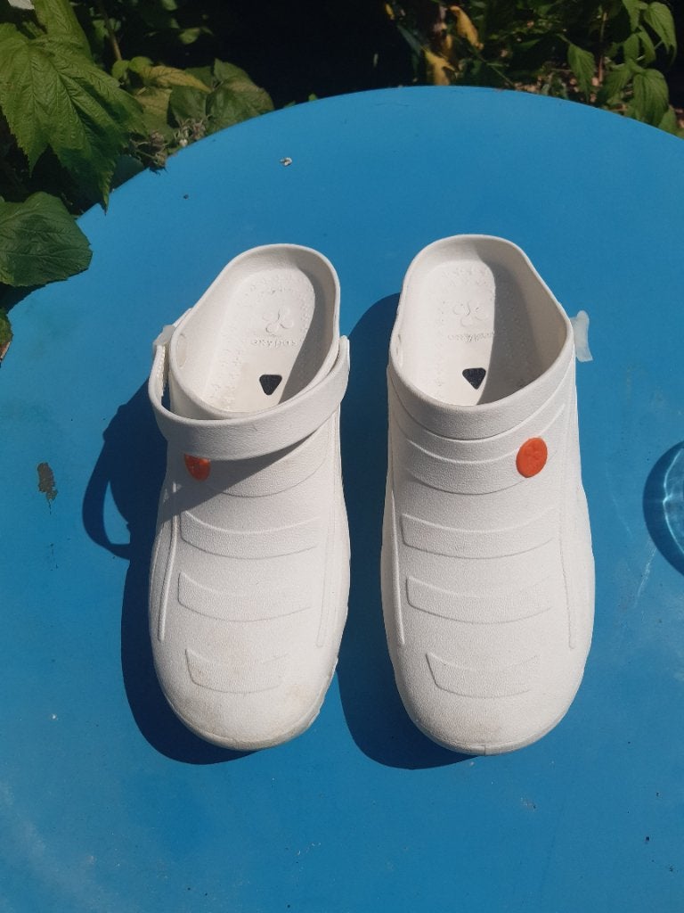 Oxypas maat 43, Kleding | Heren, Schoenen, Ophalen, Klompen, Wit, Zo goed als nieuw