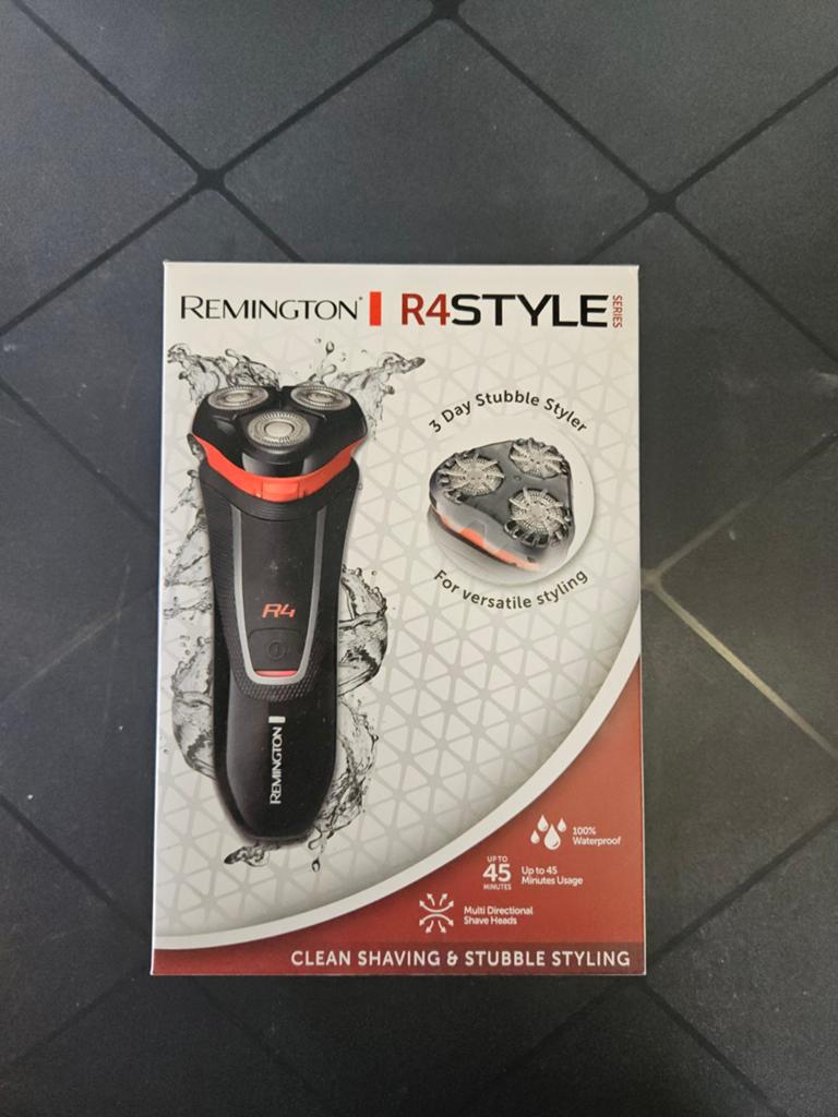 Remington Rasoir Electrique R4style, Enlèvement, Comme neuf, Rasage ou Épilation