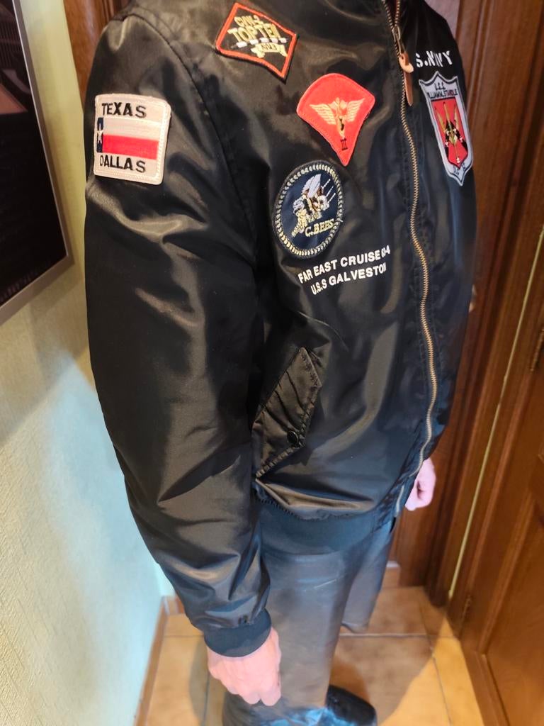 Amerikaanse jacket met mooie patches. Maat XL, Motoren, Kleding | Motorkleding, Ophalen