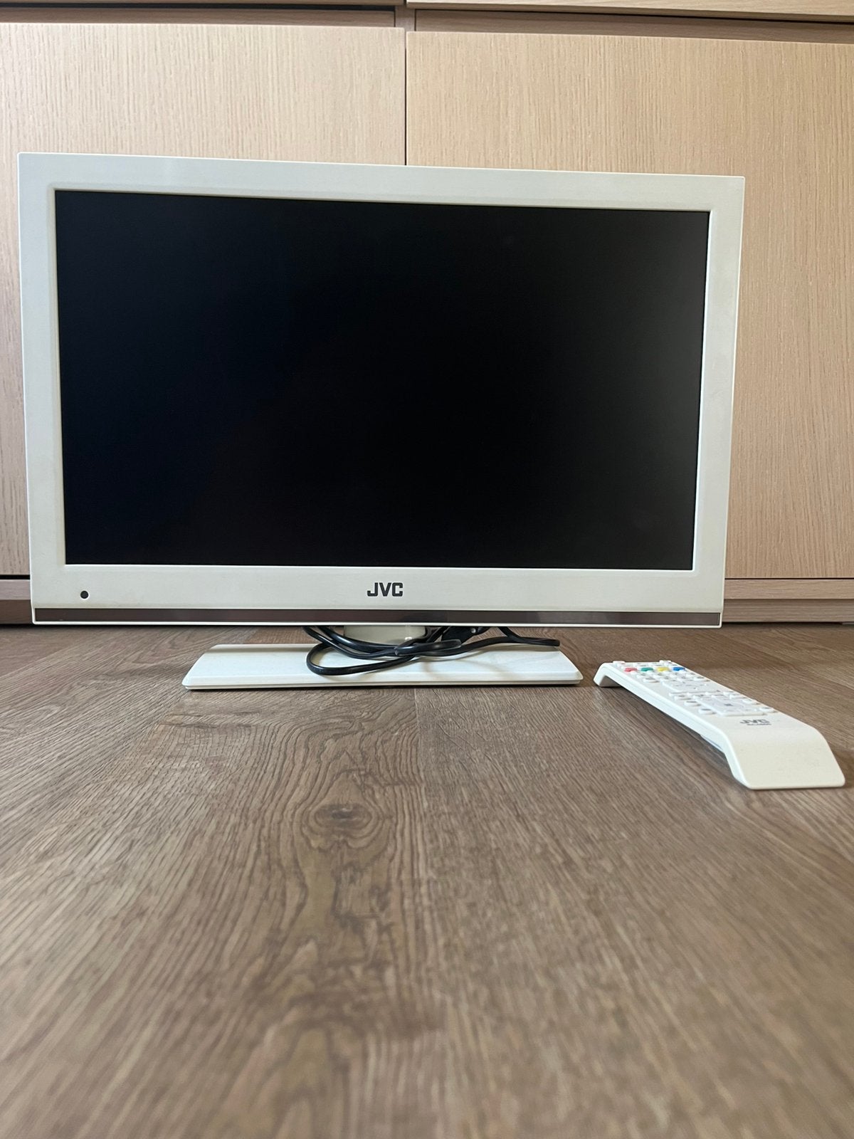 Téléviseur JVC-LCD, TV, Hi-fi & Vidéo, Télévisions, Enlèvement, Comme neuf, Autres marques