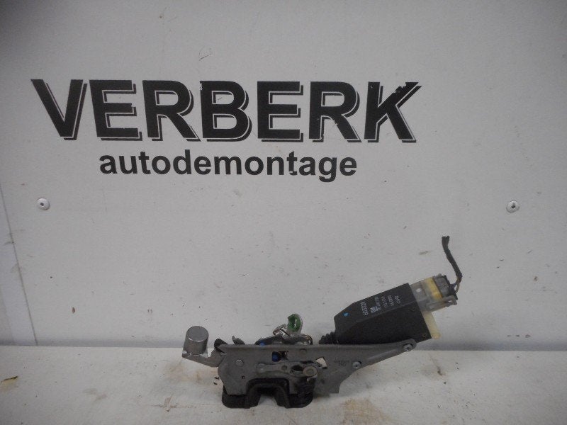 SERRURE DE PORTE ARRIÈRE GAUCHE Omega B (25 / 26 / 27), Arrière, Opel, Opel Automobile GmbH, Utilisé