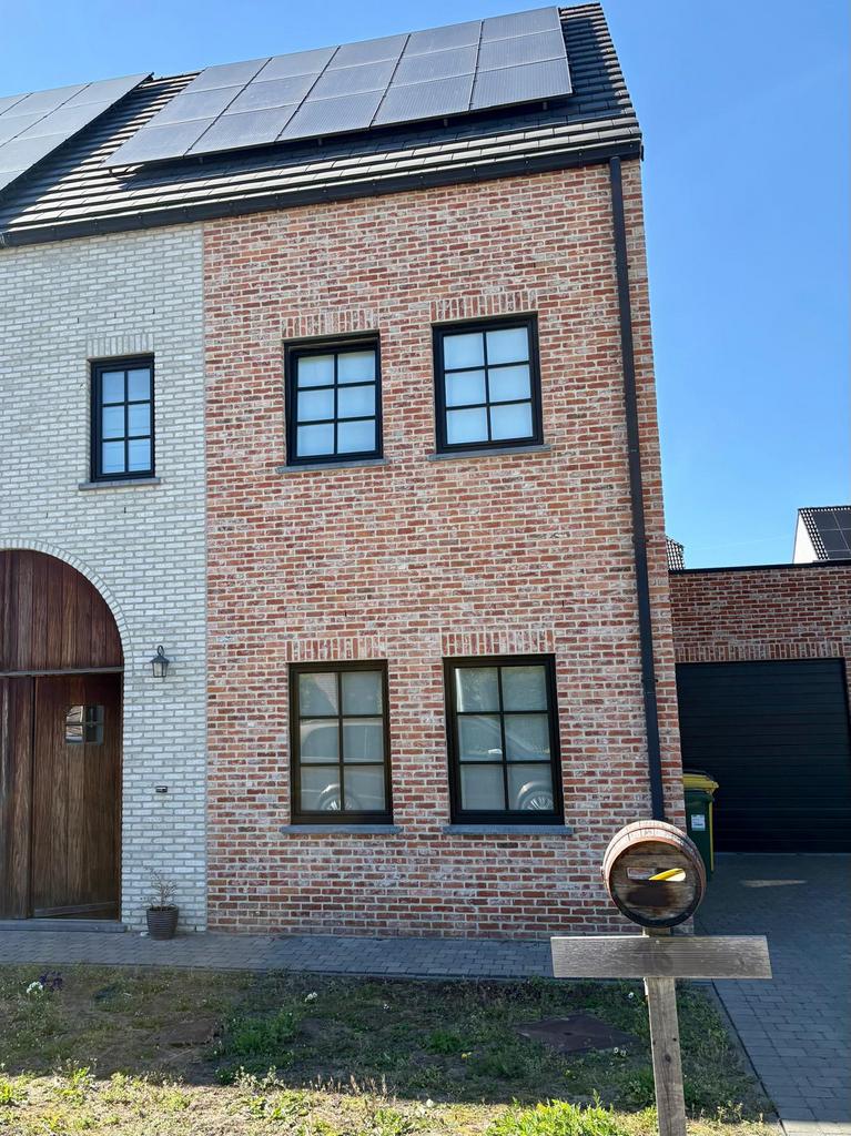 Instapklare BEN woning met 4 slaapkamers, Immo, Huizen en Appartementen te koop, 200 tot 500 m², Twee onder één kap, 210 m², Verkoop zonder makelaar