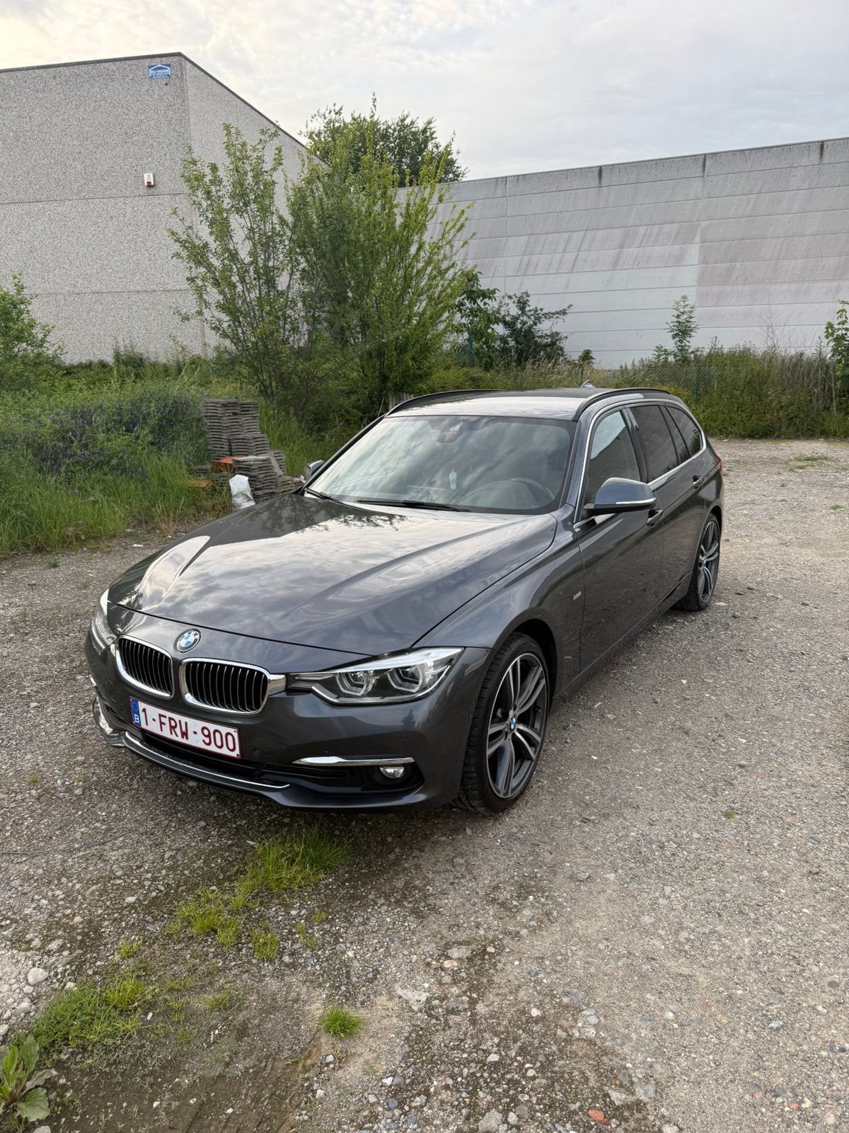 BMW 318D F31 Luxury-pakket 2018, Autos, Cuir, Argent ou Gris, Achat, Euro 6