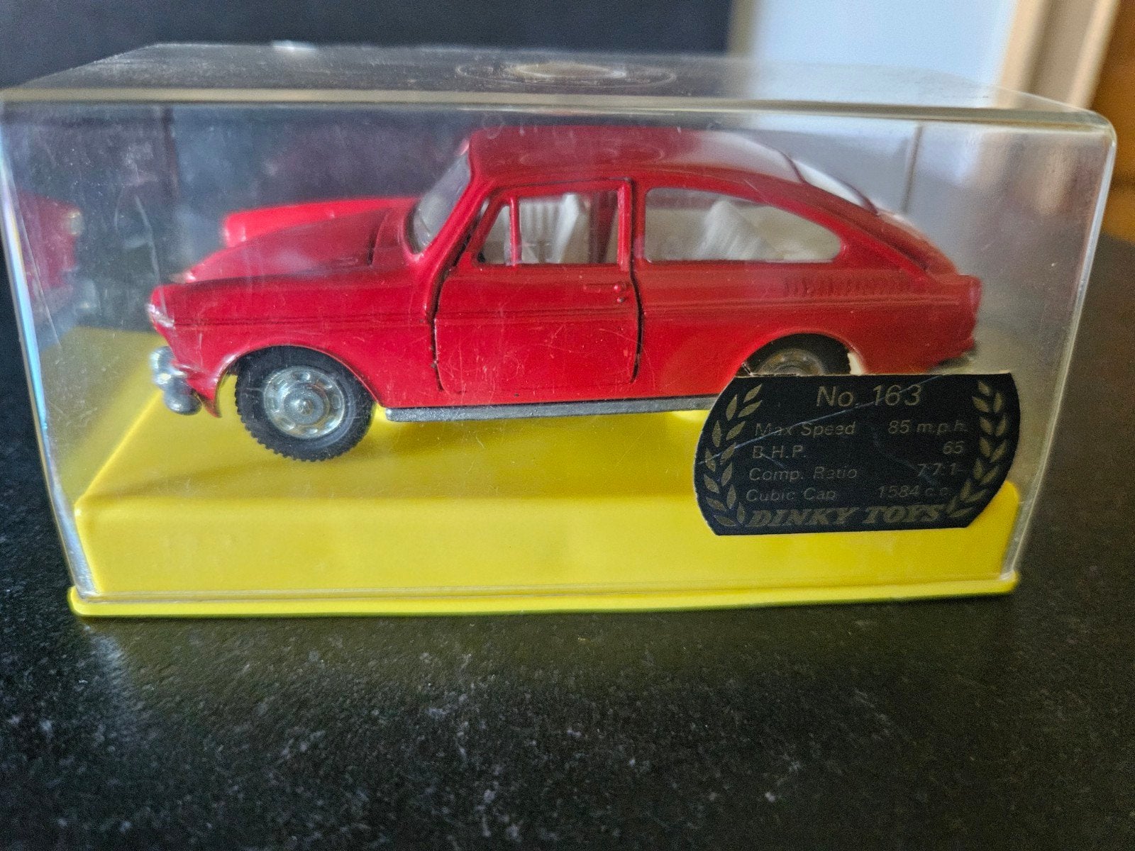 Dinky Toys made in England n163, Hobby & Loisirs créatifs, Enlèvement