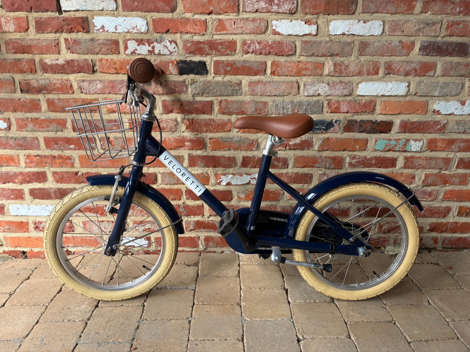 Veloretti Maxi 16 inch kinderfiets, Ophalen, Zo goed als nieuw, Terugtraprem