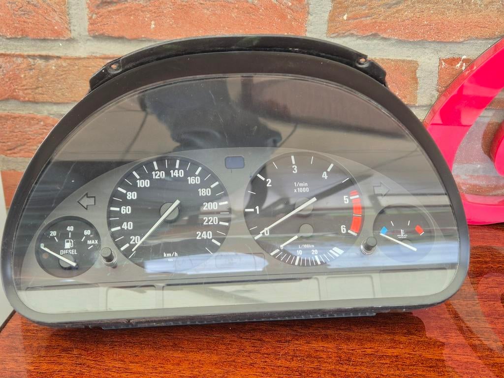 Ancien compteur de vitesse BMW, Autos, Particulier, Achat