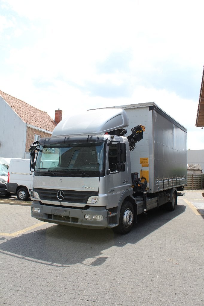 Mercedes Atego 1229 (laadbrug + kraan HIAB), Autos, Achat, Entreprise, 2 places, Boîte manuelle