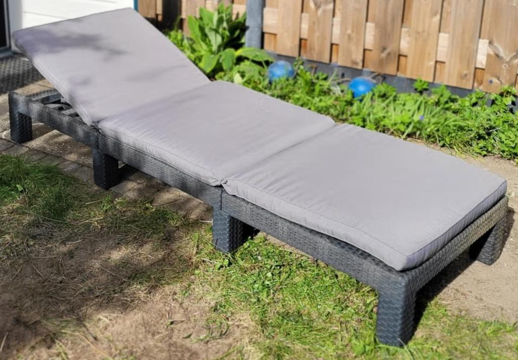 1x Allibert kussen loungebed 55x180 cm, Ophalen, Gebruikt, Loungeset