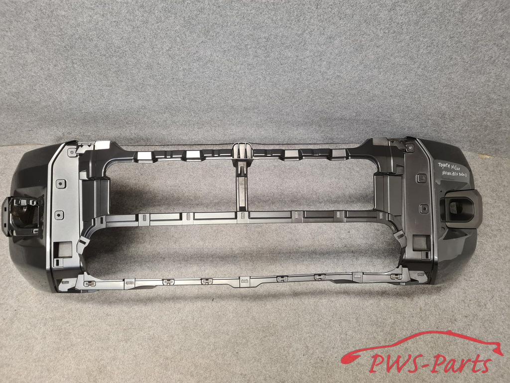 TOYOTA HILUX VIII INVICIBLE VANAF 2020 VOORBUMPER ORIGINEEL, Ophalen, Gebruikt, -, Voor