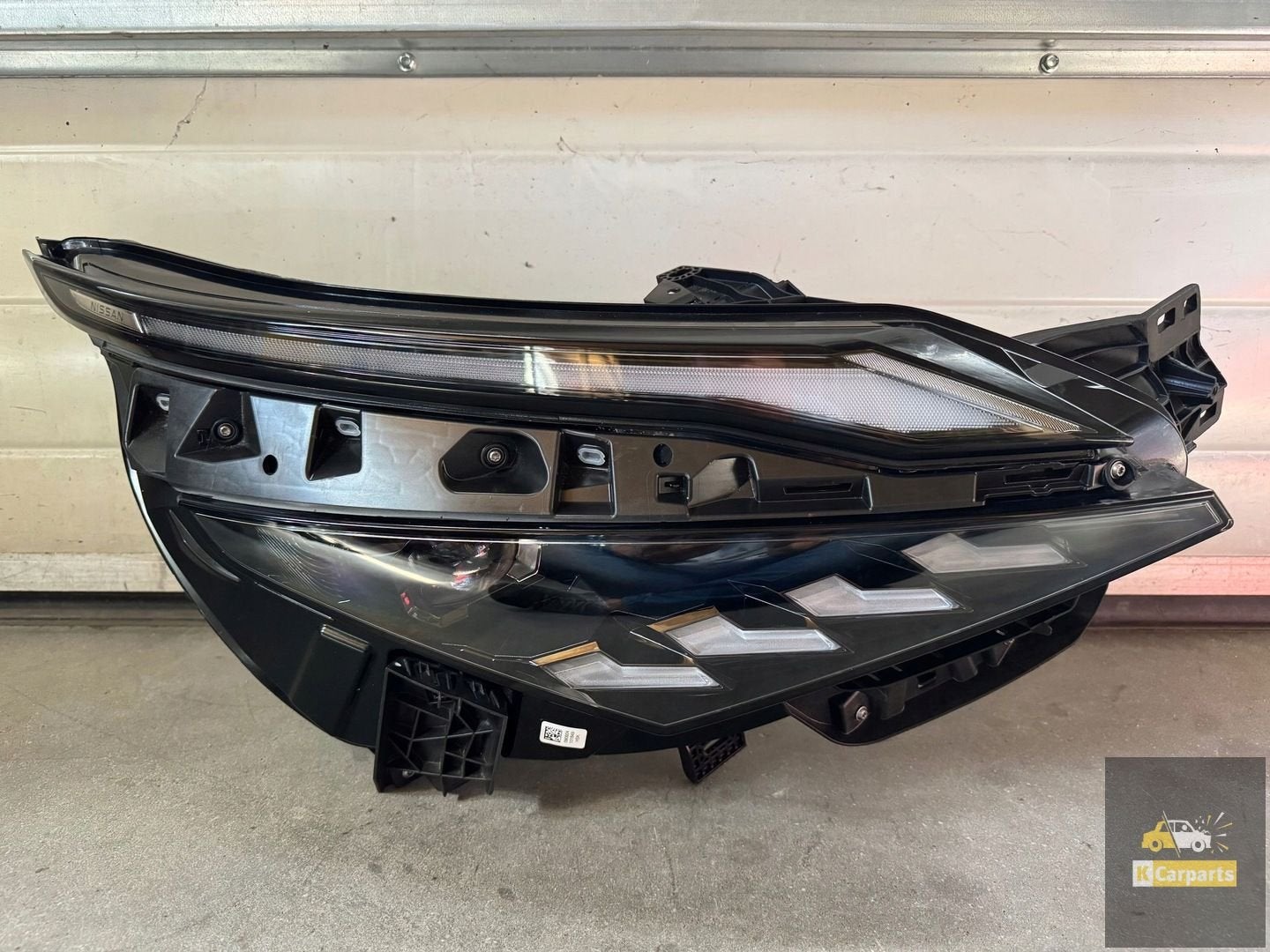 26010HN25A, Nissan Qashqai J12 VOLLEDIG LED-licht links LIFT, Takashima 1-chome 1-1
220-8686  Yokohama, NISSAN_SR@mail.nissan.co.jp