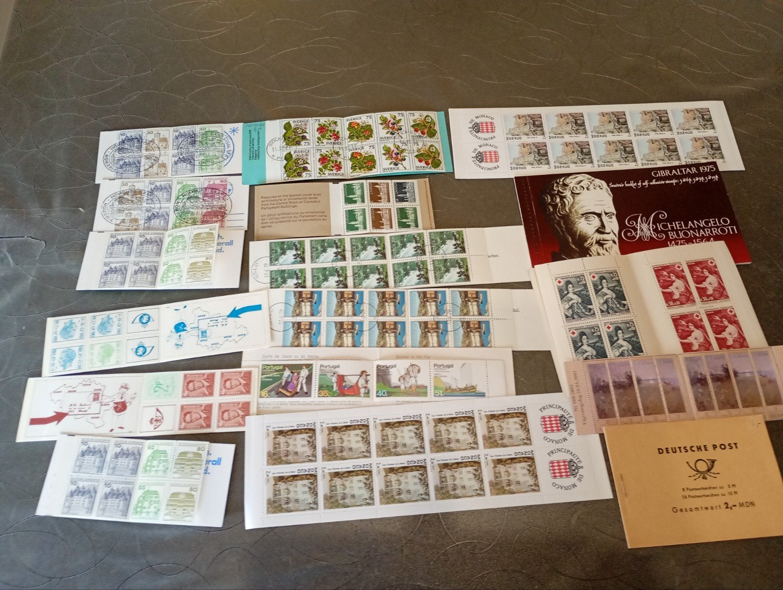 R18) kleine partij postzegelboekjes, Ophalen of Verzenden