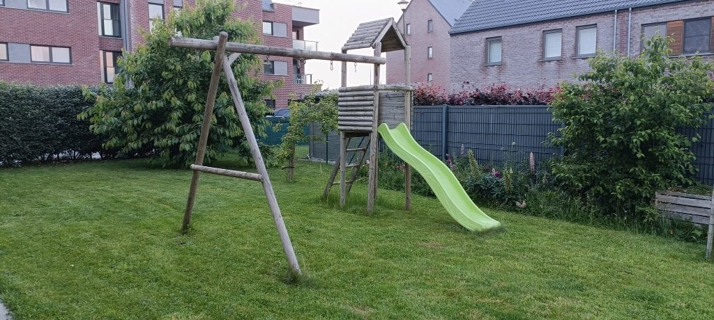 Donne portique de balançoire avec toboggan (à démonter), Enlèvement, Utilisé, Balançoire