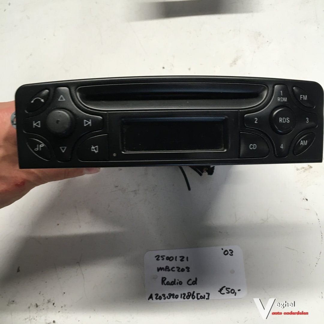 Mercedes C203 2003 2500121  Radio Cd Speler Becker A 203 820, Autos : Divers, Autoradios, Enlèvement ou Envoi, -, -, -
