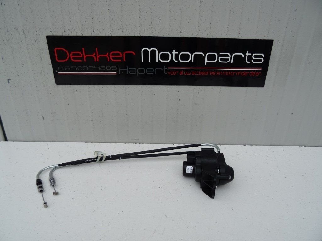 Servomotor + Kabels Yamaha YZF R6 2017-2018-2019-2020 RJ27, -, -, Nieuw, Ophalen of Verzenden