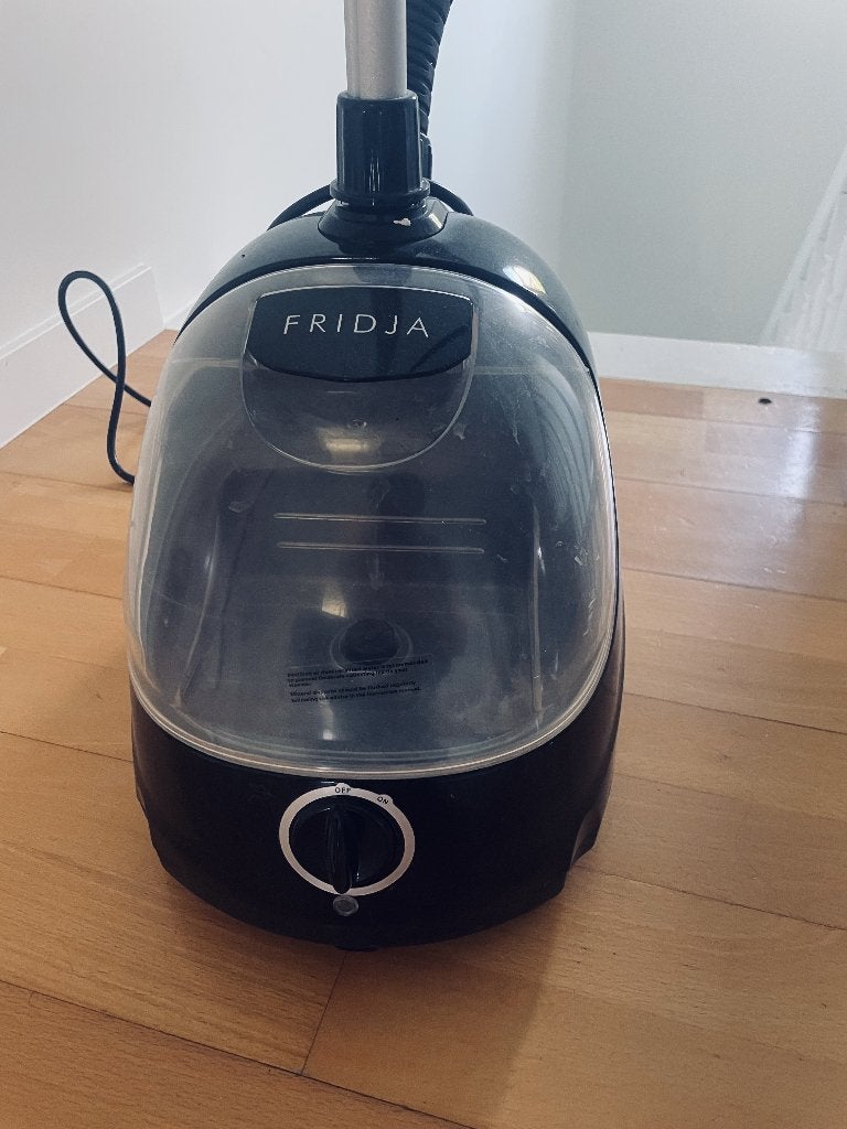 Fridja verticale kleding stomer, Ophalen, Zo goed als nieuw, Kledingstomer