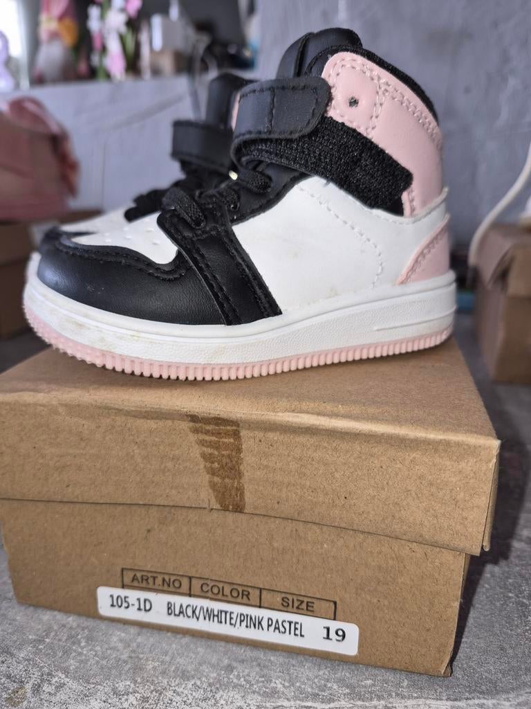 Schoenen maat 19, Enlèvement, Neuf