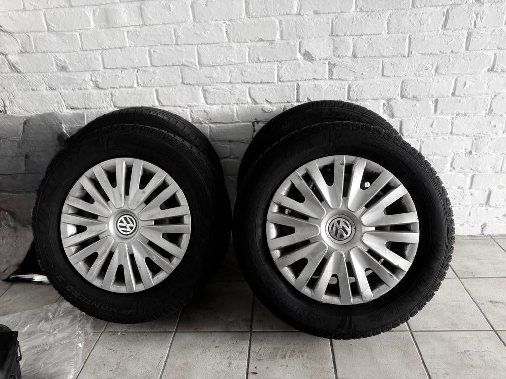 Banden Volkswagen Golf 5,6, 7,8/Passat Maat: 195/65R15, Auto-onderdelen, Ophalen of Verzenden, Band(en)
